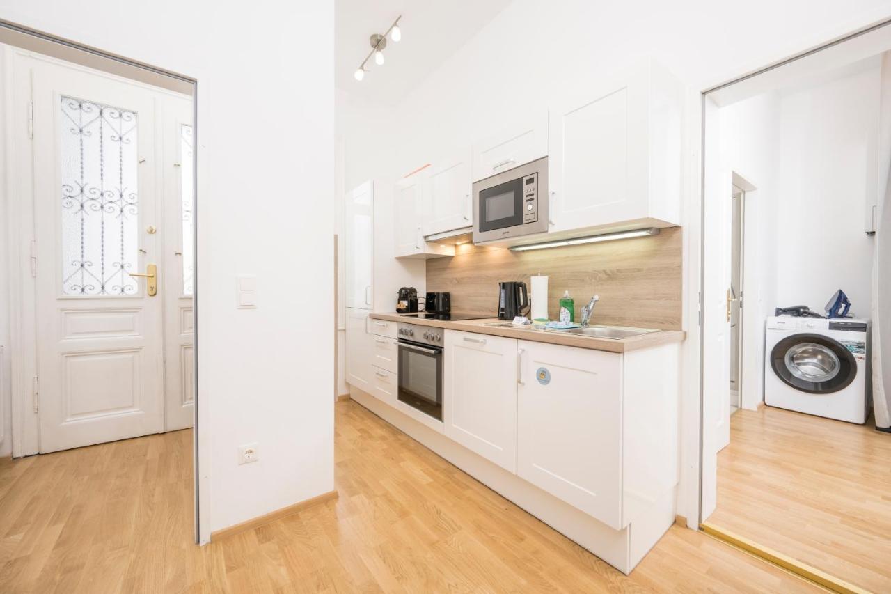Of Hernals Apartamento *